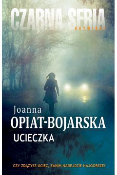 Ucieknij lub zgiń.

Escape room to sposób na zabawę ze znajomymi. Czworo młodych ludzi daje się zamknąć w pokoju pełnym zagadek. Mają dziewięćdziesiąt minut na rozwiązanie ich wszystkich oraz znalezienie wyjścia. Dobra zabawa dość szybko schodzi na dalszy plan. Zaczyna się nerwówka i walka z własnymi lękami.

Policyjny duet: Burzyński i Majewski w bagażniku wbitego w drzewo samochodu dokonuje makabrycznego odkrycia. Kierowca zbiegł, a ustalenie jego tożsamości nie jest takie łatwe, jak by się mogło wydawać. Kiedy przyjmują zawiadomienie o zaginięciu dziewczyny, dają się wciągnąć w niebezpieczną rozgrywkę, w której stawką jest życie.