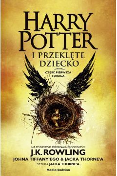 Harry Potter i przeklęte dziecko, opowieść autorstwa J.K. Rowling, Jacka Thorne’a i Johna Tiffany’ego i sztuka Jacka Thorne’a, teraz ukazuje się w wersji z dodatkami. Poszerzone i poprawione wydanie zawiera rozmowę między reżyserem Johnem Tiffanym a scenarzystą Jackiem Thorne’em, w której dzielą się swoim doświadczeniem i anegdotami, drzewo genealogiczne Harry’ego Pottera i porządek chronologiczny najważniejszych wydarzeń ze Świata Czarodziejów ukazany na osi czasu.

Harry Potter nigdy nie miał łatwego życia, a tym bardziej nie ma go teraz, gdy jest przepracowanym urzędnikiem Ministerstwa Magii, mężem oraz ojcem trójki dzieci w wieku szkolnym. Podczas gdy Harry zmaga się z natrętnie powracającymi widmami przeszłości, jego najmłodszy syn Albus musi zmierzyć się z rodzinnym dziedzictwem, którego nigdy nie chciał przyjąć. Gdy przyszłość zaczyna złowróżbnie przypominać przeszłość, ojciec i syn muszą stawić czoło niewygodnej prawdzie: że ciemność nadchodzi czasem z zupełnie niespodziewanej strony.