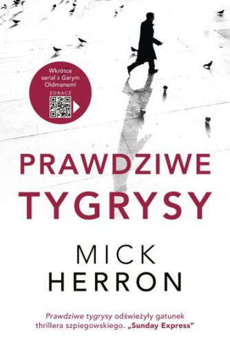 Nie przestajesz być szpiegiem tylko dlatego, że wypadłeś już z gry.

Catherine Standish wie, że szpiegom nie zdarzają się przypadkowe spotkania. Pracuje w kontrwywiadzie wystarczająco długo. Zdążyła się już przekonać, czym są zdrada, dwulicowość i wbijanie noża w plecy.
Nie ma jednak pojęcia, w jakim celu ktoś mógłby obrać za cel właśnie ją – alkoholiczkę na odwyku, która w królestwie Jacksona Lamba wraz z resztą przegrywów przekłada papiery z jednej sterty na drugą.
Ktokolwiek przetrzymuje Catherine jako zakładniczkę, na pewno nie robi tego z powodów osobistych. Chodzi mu o Slough House. A najprawdopodobniej o samego Jacksona Lamba.
Lamb… Da się o nim wiele powiedzieć, ale na pewno nie to, że mógłby zostawić swojego człowieka na lodzie. W zasadzie pod tym względem można mieć do niego bezgraniczne zaufanie...