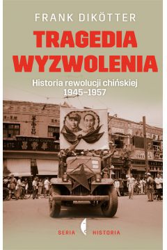 Wyzwolenie - tak Komunistyczna Partia Chin nazywa swoje zwycięstwo w 1949 roku. W wypadku Chin jednak historia wyzwolenia i następującej po nim rewolucji nie mówi o pokoju, wolności i sprawiedliwości. Jest to przede wszystkim historia zaplanowanego terroru i przemocy.W 1949 roku, po krwawej wojnie domowej, która wybuchła, gdy ucichły fronty drugiej wojny światowej, nad pekińskim Zakazanym Miastem załopotał czerwony sztandar. Komuniści jednak nie wyzwolili kraju, lecz przekształcili go w jedną z najcięższych tyranii XX wieku, która przyniosła śmierć co najmniej pięciu milionom osób.Frank Dikötter wprowadza czytelników w rewolucyjną epopeję, czerpiąc z niedawno otwartych archiwów partyjnych, wywiadów i wspomnień, wplatając w brutalną politykę dworu Mao historie zwykłych ludzi. Wszystkim kazano pisać donosy, składać samokrytyki, oskarżać przyjaciół i odpowiadać na pytania dotyczące ich politycznej wiarygodności. Jedna z ofiar nazwała ten sposób postępowania starannie kultywowanym Auschwitz umysłów.Szczegółowo udokumentowana, opisująca rozległą panoramę wydarzeń Tragedia wyzwolenia to przełomowy dokument, który rzuca nowe światło na fundamenty jednego z najpotężniejszych współczesnych reżymów.Fascynująca książka. Lektura obowiązkowa dla każdego, kto chce zrozumieć obecną władzę w Pekinie. Anne ApplebaumPodobnie jak w Wielkim głodzie Dikötter i tym razem wchodzi głęboko w ponurą rzeczywistość Chin. [...] Zdziera lśniącą powłokę propagandy Mao i odkrywa przemoc i nędzę tamtego okresu. KirkusTa książka to efekt imponującej pracy badawczej [...]. Głosami indywidualnych bohaterów Dikötter uzupełnia siłę źródeł historycznych o pierwiastek ludzki. Financial TimesNikt, kto dowie się, jaką cenę chińskie społeczeństwo zapłaciło za komunistyczne rządy Mao,