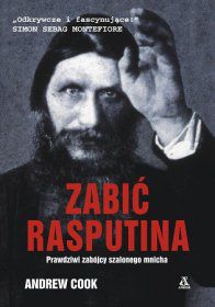 Prawdziwi zabójcy szalonego mnicha Historyczne śledztwo ujawnia nowe fakty o śmierci Rasputina i wskazuje prawdziwych mocodawców zamachu! Rasputin został zamordowany w nocy z 16 na 17 grudnia 1916 roku. Najpierw go otruto, potem zastrzelono, wreszcie utopiono w skutej lodem Newie. Dokonali tego rosyjscy arystokraci z księciem Jusupowem na czele. Obawiali się wpływu charyzmatycznego mnicha na cara Mikołaja II i carycę Aleksandrę. Byli przekonani, że to za sprawą Rasputina władca podejmuje zgubne dla kraju decyzje. Chcieli ratować Rosję. Tak brzmi wersja oficjalna. Nowe dowody wskazują, że spisek wyglądał zupełnie inaczej. Grigorij Rasputin jest jednym z najbardziej znanych i najmniej poznanych bohaterów wydarzeń, które doprowadziły do upadku caratu. Czemu dzieje syberyjskiego chłopa, który stał się wszechpotężnym faworytem rodziny ostatniego rosyjskiego cara, rozpalają wyobraźnię bardziej niż jakikolwiek inny epizod z historii Rosji?