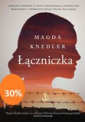 Książka wydana w serii Wielkie Litery – w specjalnym formacie z dużą czcionką dla seniorów i osób słabowidzących.

Odważna powieść o Annie Smoleńskiej, zapomnianej bohaterce i twórczyni Znaku Polski Walczącej
Wojna ma wiele imion. Jednym z nich jest KOBIETA

Anna nie nosi sukienek, ma krótkie włosy i zawsze usuwa się w cień. Zamknięta we własnym świecie, nie lubi rozmawiać. Kiedy wybucha wojna, przestaje liczyć się dla niej cokolwiek oprócz pomocy innym. I to za wszelką cenę, bo przełamuje swoje bariery i angażuje się w walkę. Podaje paczki i grypsy, monitoruje więzienia, przekazuje informacje o ofiarach ich rodzinom. Pewnego dnia dowiaduje się o konkursie na projekt Znaku Polski Walczącej. Anna rysuje kotwicę i… zwycięża!