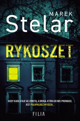 Książka wydana w serii Wielkie Litery – w specjalnym formacie z dużą czcionką dla seniorów i osób słabowidzących. RYKOSZET TO PRZENIKLIWA I PASJONUJĄCA HISTORIA O DOJRZEWANIU DO ZBRODNI. Szczecin, rok 2010. Robert Krugły, oficer Komendy Wojewódzkiej Policji, oraz prokurator Mateusz Michalczyk próbują wyjaśnić sprawę dwóch niemal identycznych zabójstw, popełnionych w odległych miejscach województwa. Zbrodnie łączy sposób ich dokonania, a także osoba starosty wołogardzkiego. Sytuacja komplikuje się, kiedy w ten sam sposób, w samym centrum Szczecina ginie ogarnięty manią zbieractwa stary człowiek. W tle tych wydarzeń poznajemy losy Tadzika Rudzkiego, którego ojciec, podoficer Ludowego Wojska Polskiego, w 1968 roku został stracony za szpiegostwo na rzecz obcego wywiadu. To i następne dramatyczne przeżycia naznaczają chłopca na całe życie...