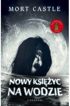 Książka Nowy księżyc na wodzie zabierze Cię w najciemniejsze mroki ludzkiej duszy i odsłoni skrywane długo pragnienia. Poznaj świat, w którym zło czai się na każdym kroku, a nieumarli i potwory nie są jego najgorszym przekleństwem.

Książka autorstwa Morta Castle\'a jest zbiorem niepokojących opowiadań i przerażających historii, w których zło jest subtelną pokusą wyciągającą z duszy wszystko, co najgorsze. Książka Nowy księżyc na wodzie przedstawia świat rzeczywisty, wraz ze wszystkimi jego wadami i sekretami, oraz mroczne uniwersum, o którym wielu wolałoby zapomnieć.

Tutaj nie ma nic dziwnego w potworze, który jest właścicielem pobliskiego ranczo. Zdziwienia nie budzi również zadymiony pub, w którym o każdej porze dnia i nocy można spotkać rzesze nieumarłych. Tylko kim jest ten tajemniczy człowiek, który samą swoją obecnością budzi nieznane i przerażające demony? Na niektóre pytania lepiej jest nie szukać odpowiedzi, a jeśli już się je odnajdzie... zazwyczaj nie pozostaje nic poza cieniem nadziei.