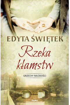 FASCYNUJĄCA,PEŁNA EMOCJI, MIŁOŚCI I DRAMATÓW HISTORIA POLSKIEJ RODZINY Autorka zaprasza w podróż do Bydgoszczy lat siedemdziesiątych. Ukazuje w niej codzienne radości i smutki polskiej rodziny, które splatają się z realiami życia w minionej epoce.

Elżbieta i Tymoteusz niedawno wprowadzili się do przestronnego mieszkania na osiedlu Kapuściska. Tymoteusz ma przed sobą świetlaną przyszłość i dobrze zapowiadającą się karierę.

Kazimierz, choć pasjonuje się kryminologią z którą wiąże się jego praca zawodowa, jest nieustannie namawiany do wstąpienia w szeregi Służby Bezpieczeństwa. Jego ukochana żona Ewa marzy o karierze wokalnej.

Agata nie potrafi odnaleźć się w roli statecznej mężatki. Młoda polonistka wciąż wdaje się w romanse z innymi mężczyznami.