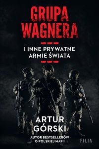 Książka wydana w serii Wielkie Litery – w specjalnym formacie z dużą czcionką dla seniorów i osób słabowidzących.

W czasie wojny w Ukrainie ogromną rolę odgrywają najemnicy z Grupy Wagnera.
I choć istnieją już od wielu lat – to teraz zwrócili na siebie uwagę całego świata.

PMC (Private Military Companies), czyli najemnicy, psy wojny, byli żołnierze elitarnych jednostek.
Ludzie, którzy nie potrafią rozstać się z bronią i są gotowi w każdej chwili wyruszyć na front. Nie z pobudek patriotycznych, czasami nawet nie dla pieniędzy. Po prostu po to, aby wciąż być w akcji, aby robić to, do czego ich zdaniem powołał ich Bóg. Bóg wojny.