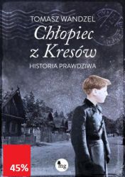 Jest rok 1943. Wschodnie rubieże Rzeczpospolitej zajmowane są raz przez wojska sowieckie, raz przez niemieckie, Ukraińcy zapominają o latach dobrych stosunków i mordują swoich sąsiadów. Na tym wstrząsającym tle Autor opisuje głęboko wzruszającą historię. Ośmioletni Henryk zostaje oddany przez rodziców do swojego wuja na tzw. przezimowanie. W trakcie zabawy powoduje zaprószenie ognia, od którego zajmuje się cała obora. Przestraszony, w obawie przed karą ucieka. W ten sposób zaczyna się jego wieloletnia niesamowita tułaczka. Przez jakiś czas błąka się po okolicznych miejscowościach, mieszkając w różnych miejscach i u przypadkowych ludzi. Po wojnie trafia do Francji, potem do Algierii. Niezwykłe jest, jak wielu ludzi dobrej woli spotyka na swej drodze, a jest to przecież historia prawdziwa. Przez cały czas Henryk próbuje na wszelkie sposoby odnaleźć swoją rodzinę, która została na Kresach