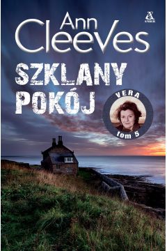 Światowy bestseller zekranizowany jako serial telewizyjny.

Seria Vera została zekranizowana z  Brendą Blethyn - dwukrotnie nominowaną do Oscara laureatką Złotego Globu i  Złotej Palmy - jako serial telewizyjny bijący na świecie rekordy popularności, wielokrotnie emitowany również w  Polsce.

Seria Vera tom 5

Inspektor Vera Stanhope nie  jest skłonna do zawierania przyjaźni, ale z  nowymi sąsiadami dobrze jej się rozmawia przy zacnych trunkach domowej roboty. Nagle sąsiadka znika. Vera postanawia ją odszukać. Szybko trafia na zaginioną w  Domu Pisarza, nadmorskim ośrodku, gdzie ambitni literaci szlifują swój talent. Tymczasem w  oranżerii Domu zostają znalezione zwłoki znanego krytyka literackiego, a znajoma Very - przyłapana z  nożem w  ręce.

Vera rozpoczyna śledztwo, choć wie, że powinna przekazać je komuś innemu. Jest zbyt blisko związana z  główną podejrzaną. Mimo to prowadzi dochodzenie... Wydaje się, że za zabójstwem nie  kryje się żaden motyw. Ale po kolejnym morderstwie Vera zaczyna podejrzewać, że ktoś prowadzi z  nią makabryczną grę. Gdzieś czai się morderca, który zbrodnie ze stron powieści przenosi do rzeczywistości